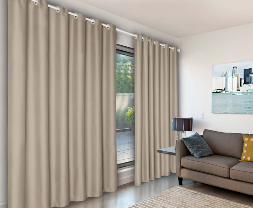 Blackout Liso 70% vedação